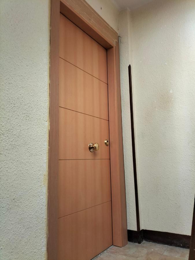 Habitaciones Valen Zaragoza Kültér fotó